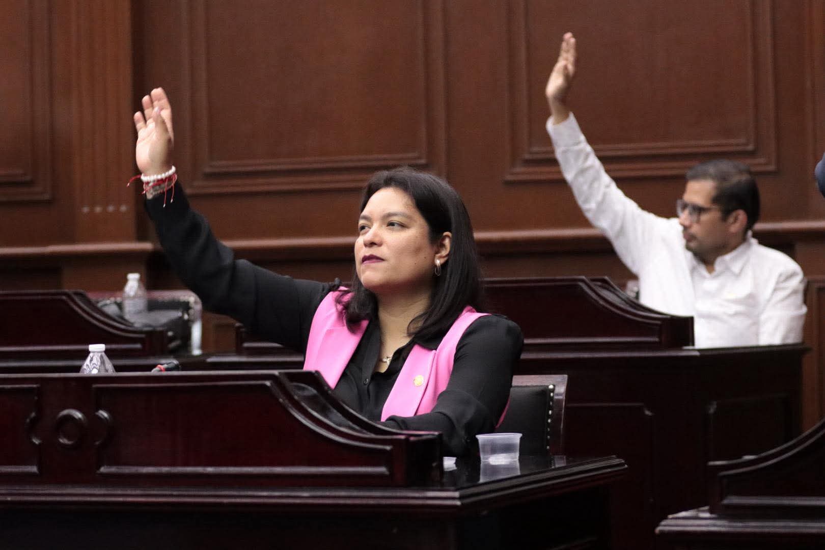 Eréndira Isauro propone reforma para reconocer derechos de comunidades afromexicanas e indígenas en Michoacán Eréndira Isauro propone reforma para reconocer derechos de comunidades afromexicanas e indígenas en Michoacán