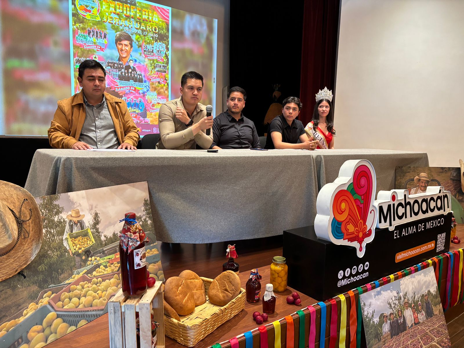 Disfruta de sabores únicos con frutas de la región en Expo Feria Jeráhuaro: Sectur