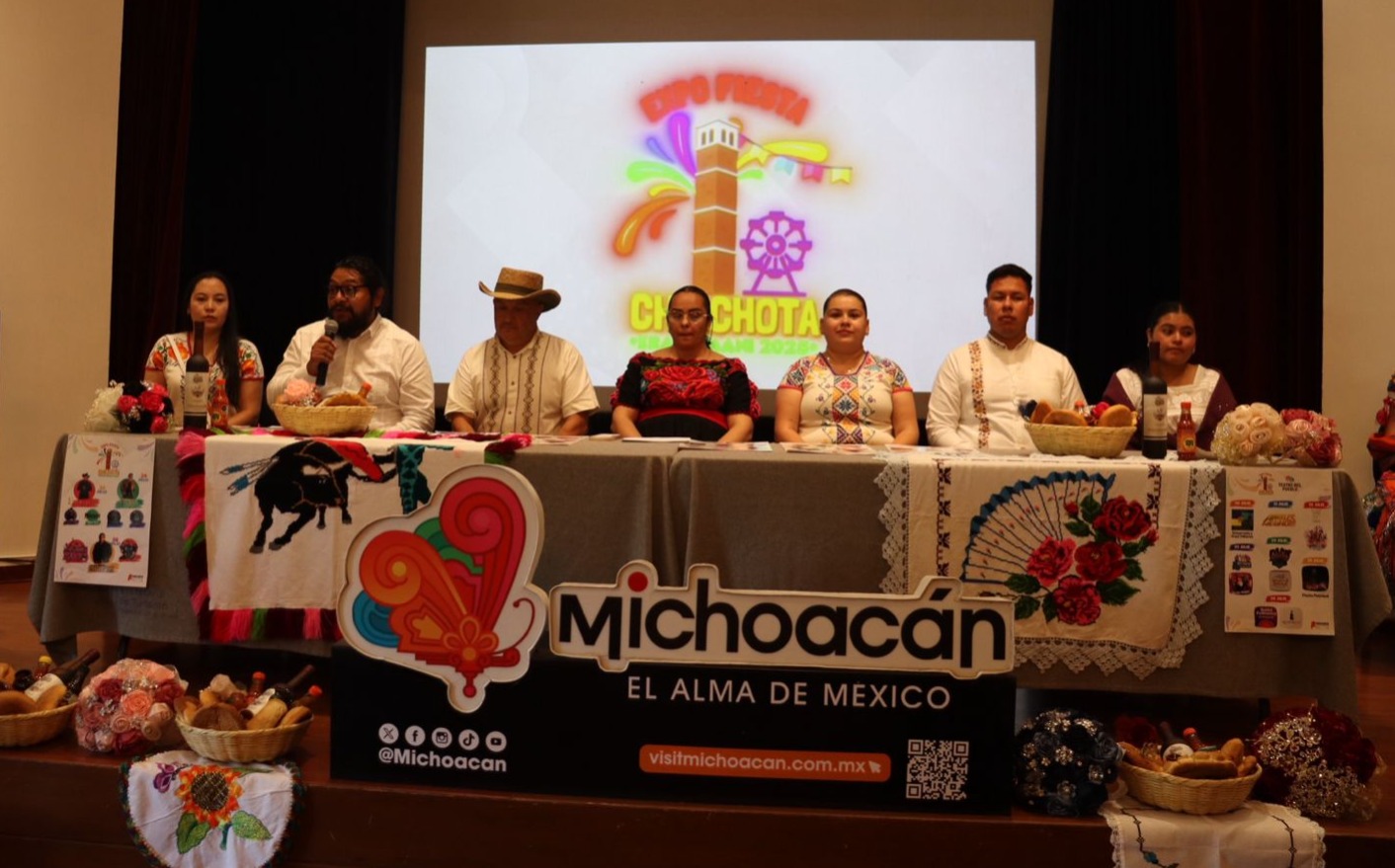 Música, baile y gastronomía en la Expo Fiesta Chilchota: Sectur