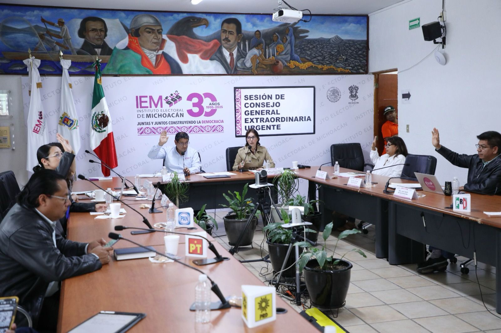 Cierra gestión del OIC con resultados que consolidan la rendición de cuentas en el IEM