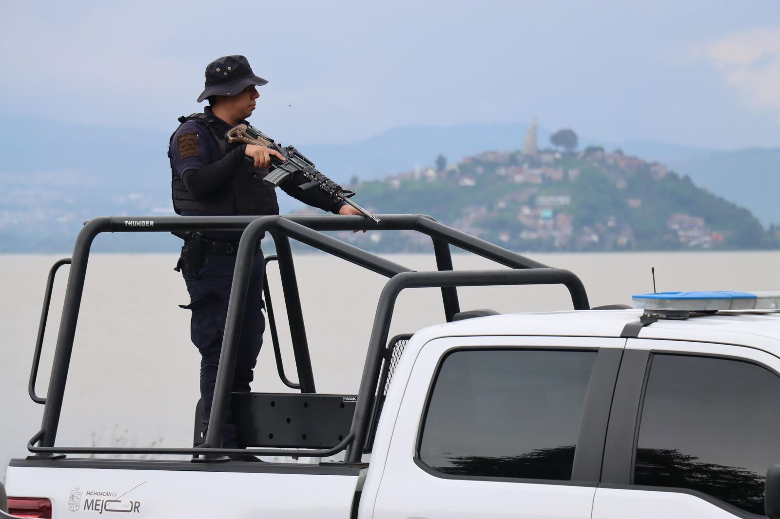 Permanentes los patrullajes terrestres, aéreos y acuáticos en lago de Pátzcuaro: SSP Permanentes los patrullajes terrestres, aéreos y acuáticos en lago de Pátzcuaro: SSP
