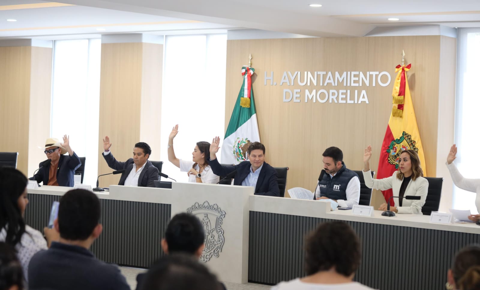 Ayuntamiento de Morelia aprueba ampliar presupuesto para obras en la capital