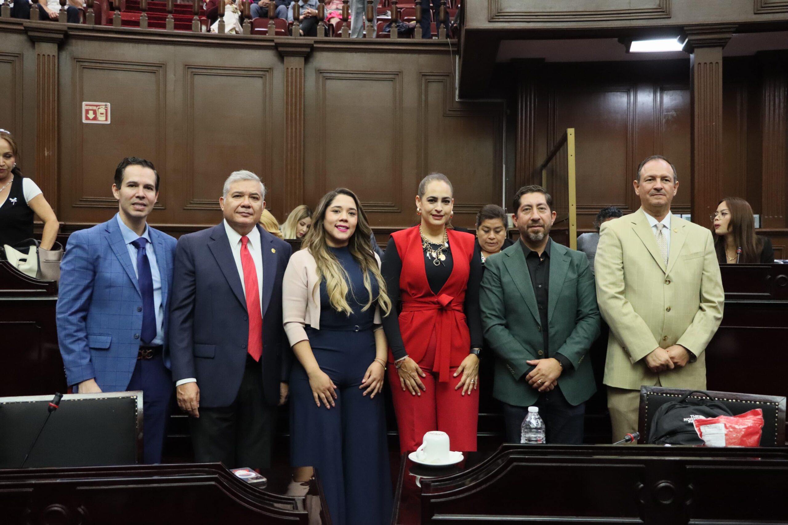 La bancada del Partido Verde otorga voto de confianza al Fiscal, Carlos Torres Piña La bancada del Partido Verde otorga voto de confianza al Fiscal, Carlos Torres Piña
