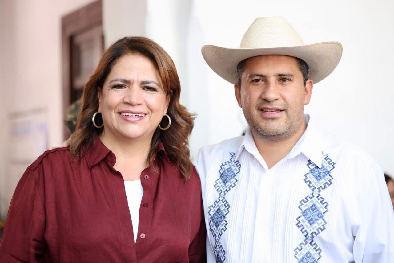 Fabiola Alanís reconoce avances de Carlos Manzo en Uruapan y su colaboración institucional para impulsar el desarrollo Fabiola Alanís reconoce avances de Carlos Manzo en Uruapan y su colaboración institucional para impulsar el desarrollo