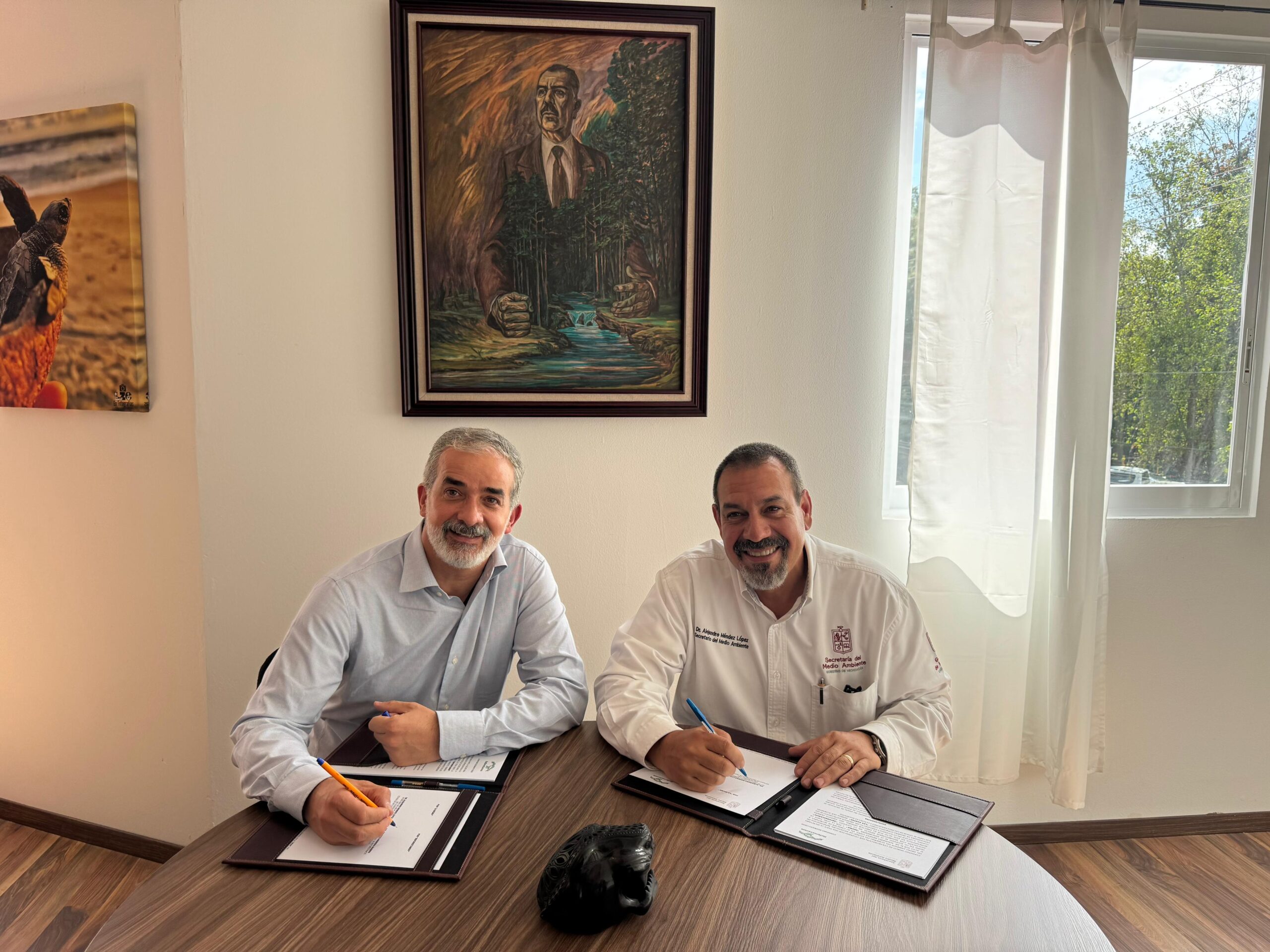 Con nueva alianza, Secma impulsa restauración forestal y legalidad ambiental en Michoacán Con nueva alianza, Secma impulsa restauración forestal y legalidad ambiental en Michoacán