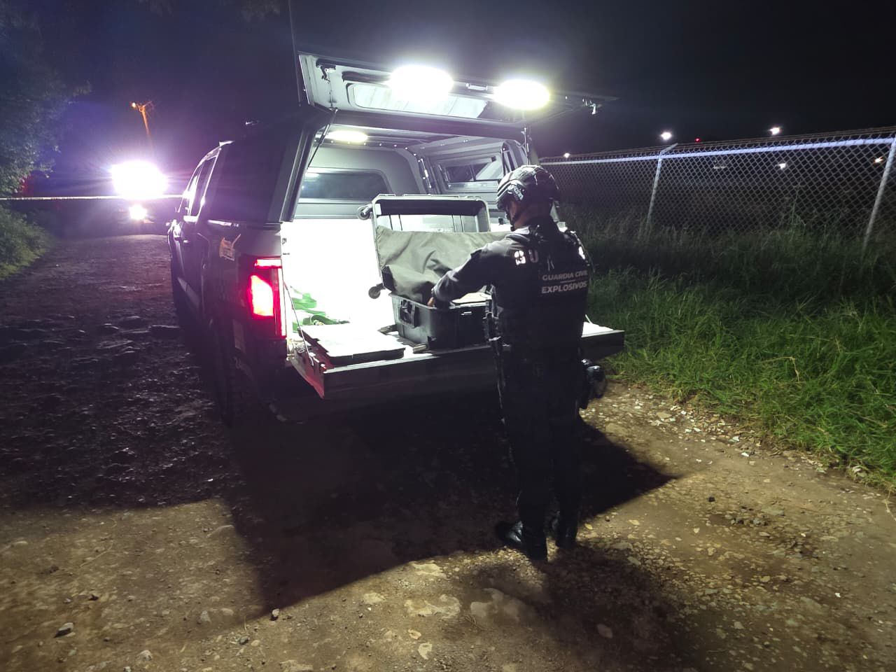 SSP y Defensa aseguran y desactivan 3 artefactos explosivos en Uruapan SSP y Defensa aseguran y desactivan 3 artefactos explosivos en Uruapan