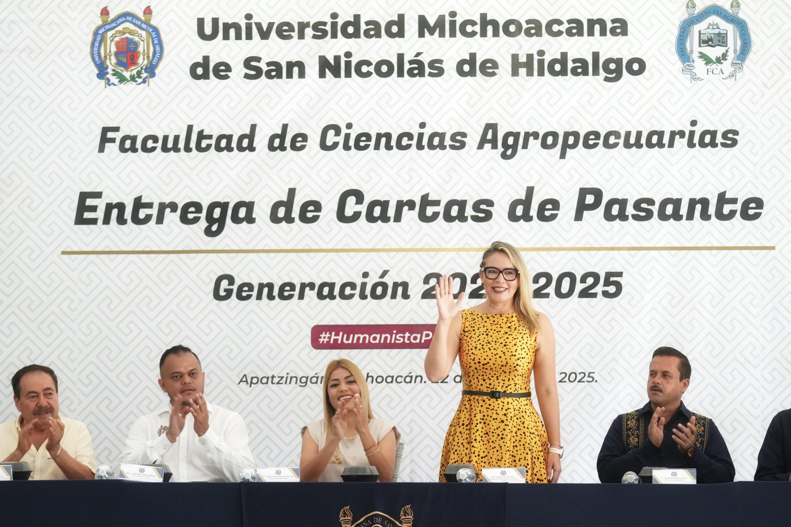 Yarabí Ávila compromete impulsar a la Facultad de Ciencias Agropecuarias de Apatzingán Yarabí Ávila compromete impulsar a la Facultad de Ciencias Agropecuarias de Apatzingán