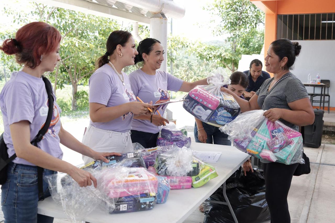 Caravana Jalo x las Mujeres entrega 49 mil productos de higiene menstrual: Seimujer Caravana Jalo x las Mujeres entrega 49 mil productos de higiene menstrual: Seimujer