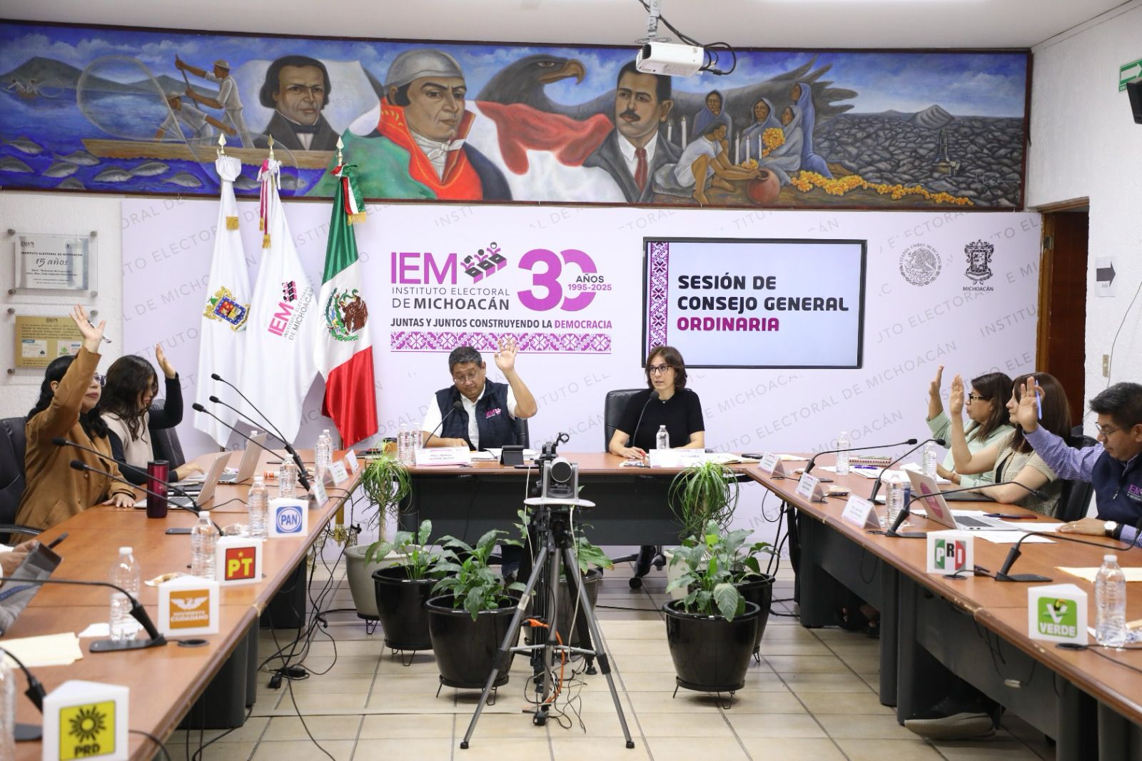 Aprueban Consejerías del IEM integración de comisiones y comités para 2025 – 2026 Aprueban Consejerías del IEM integración de comisiones y comités para 2025 – 2026
