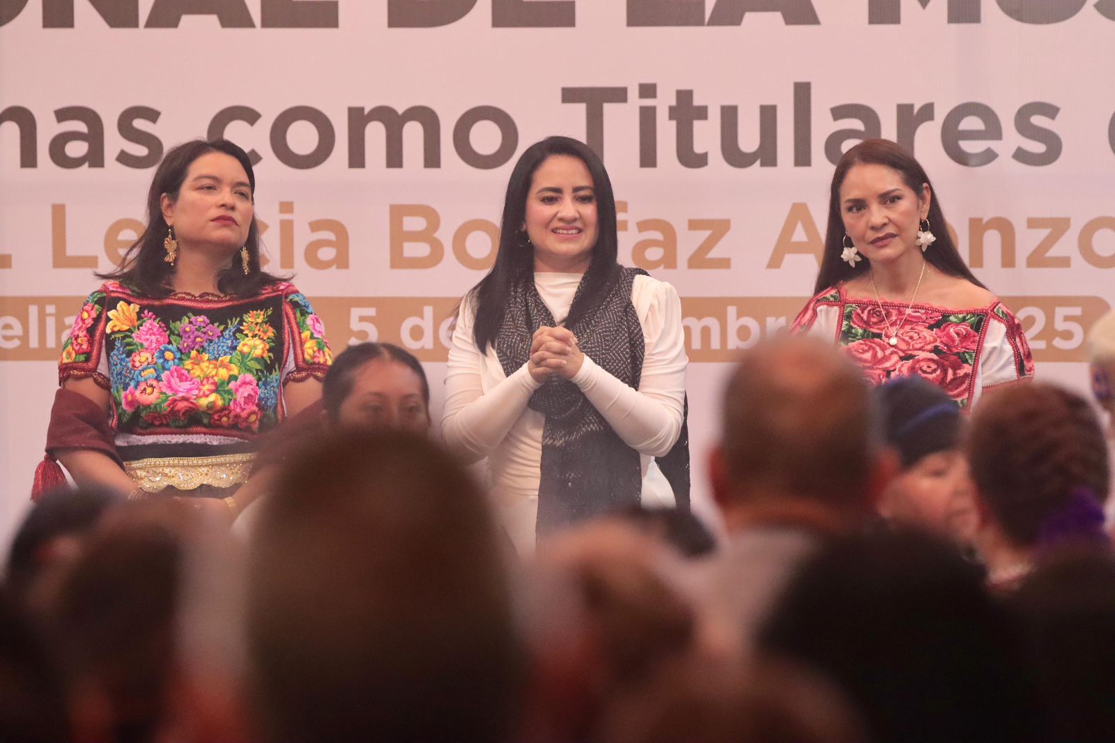 Gobierno y Congreso, obligados a impulsar desarrollo de mujeres indígenas: Gladyz Butanda
