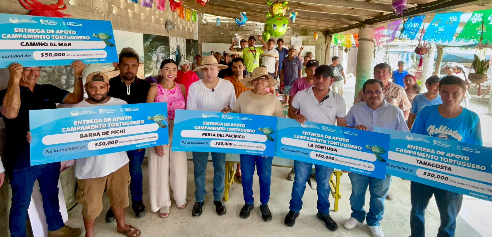 Compesca entrega apoyos por 50 mil pesos a campamentos tortugueros Compesca entrega apoyos por 50 mil pesos a campamentos tortugueros