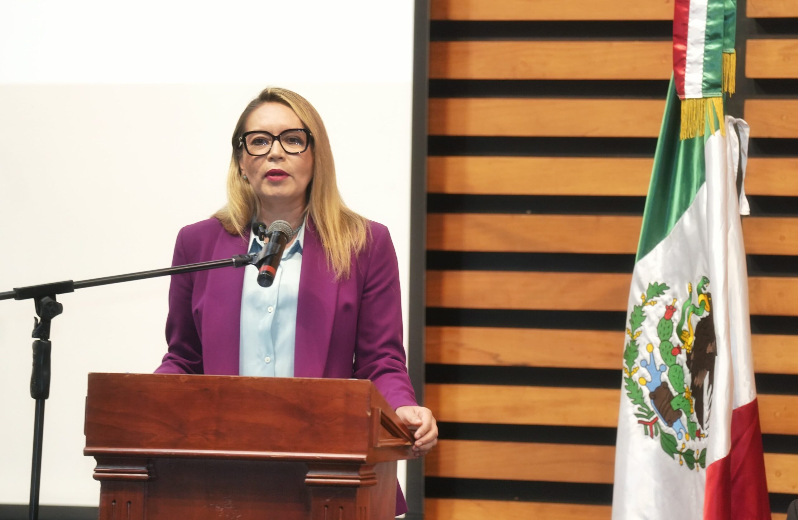 Transparencia, parte fundamental del quehacer cotidiano en la UMSNH: Yarabí Ávila Transparencia, parte fundamental del quehacer cotidiano en la UMSNH: Yarabí Ávila