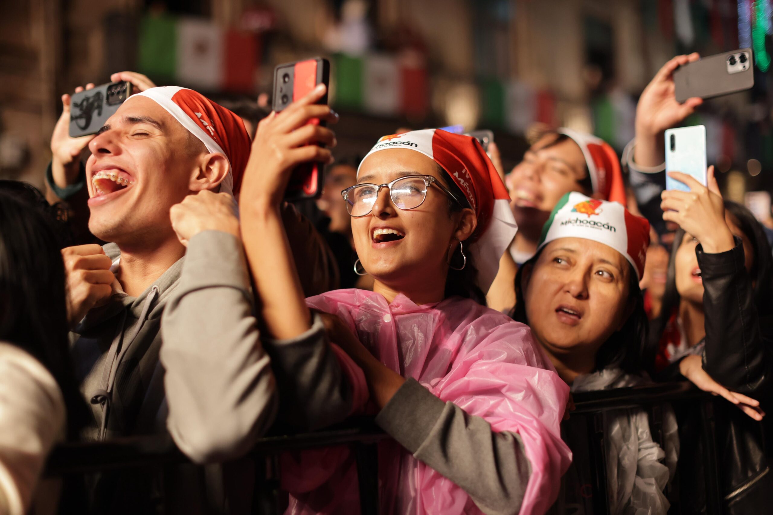 Más de 157 mil turistas y visitantes vivieron las fiestas patrias en Michoacán: Sectur Más de 157 mil turistas y visitantes vivieron las fiestas patrias en Michoacán: Sectur