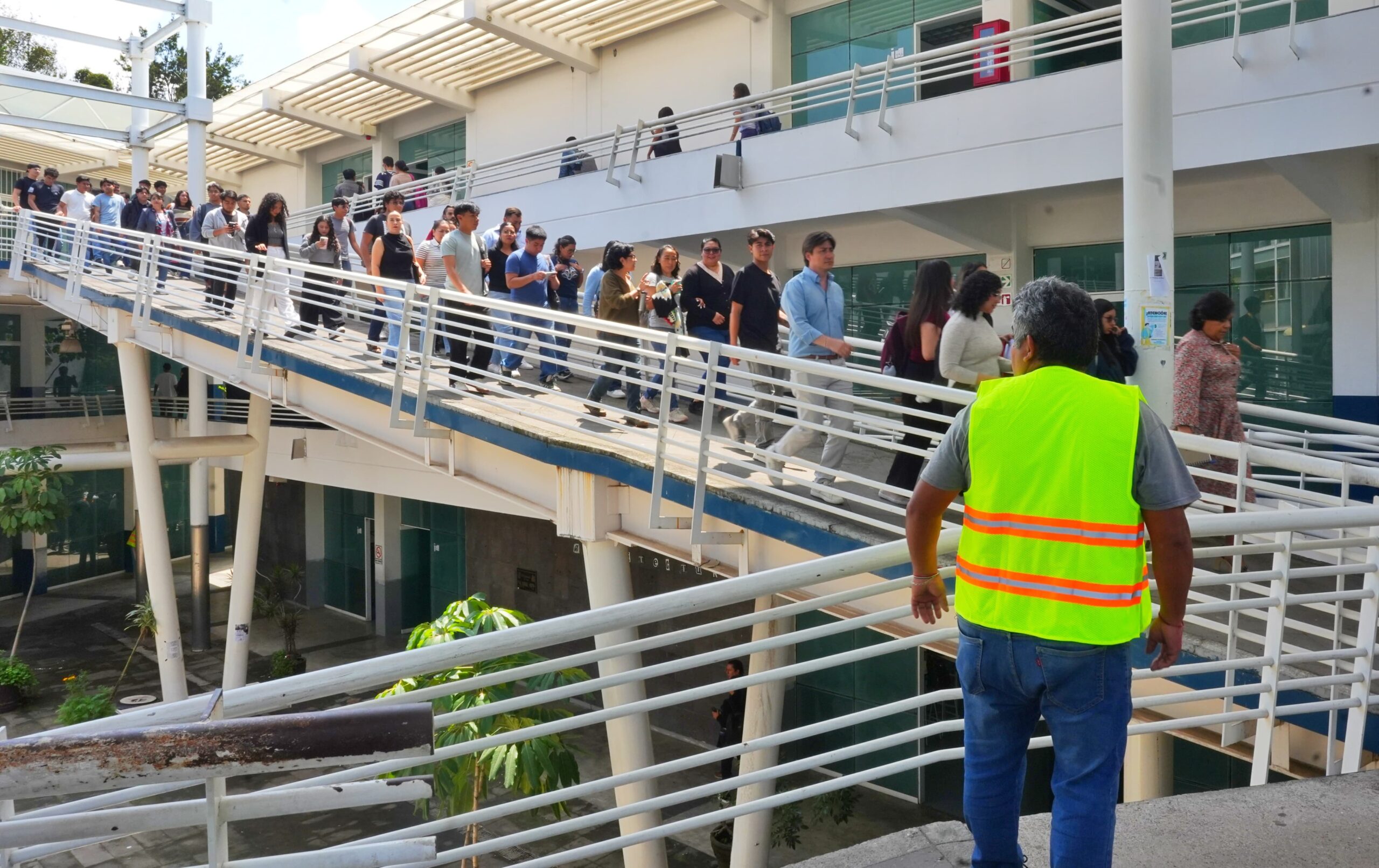 UMSNH apuesta a una cultura de la prevención; se suma al Simulacro Nacional 2025 UMSNH apuesta a una cultura de la prevención; se suma al Simulacro Nacional 2025