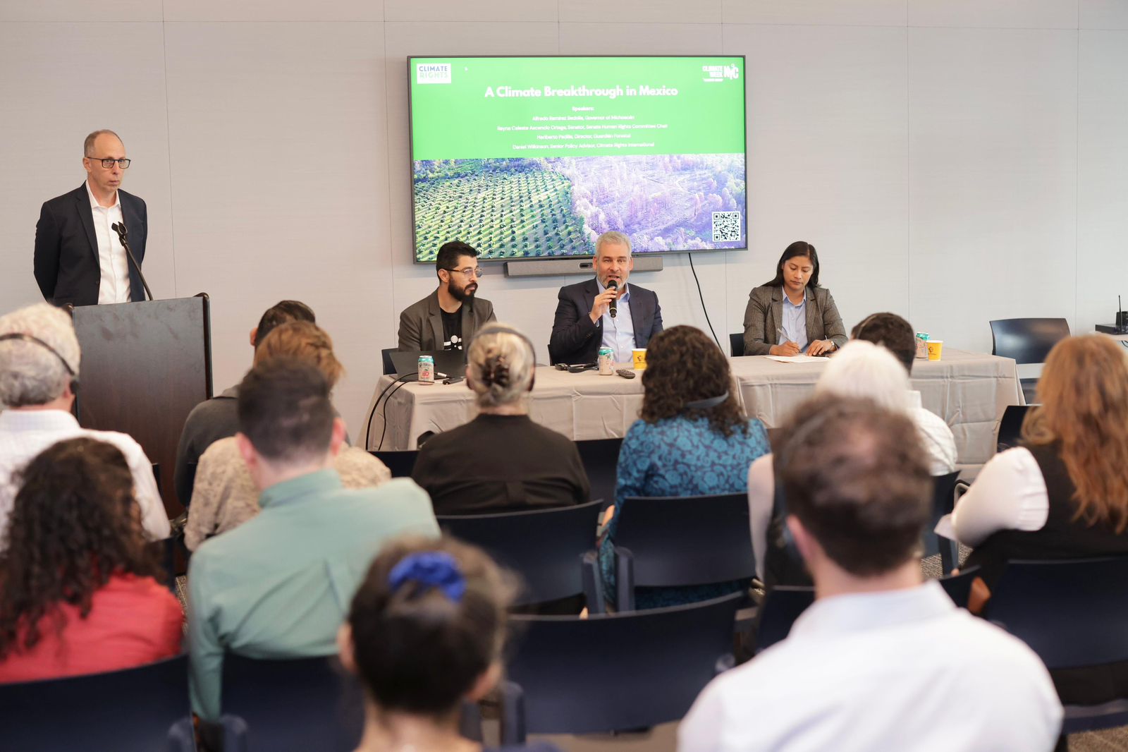 Walmart y Costco respaldan certificación contra la deforestación impulsada por ARB