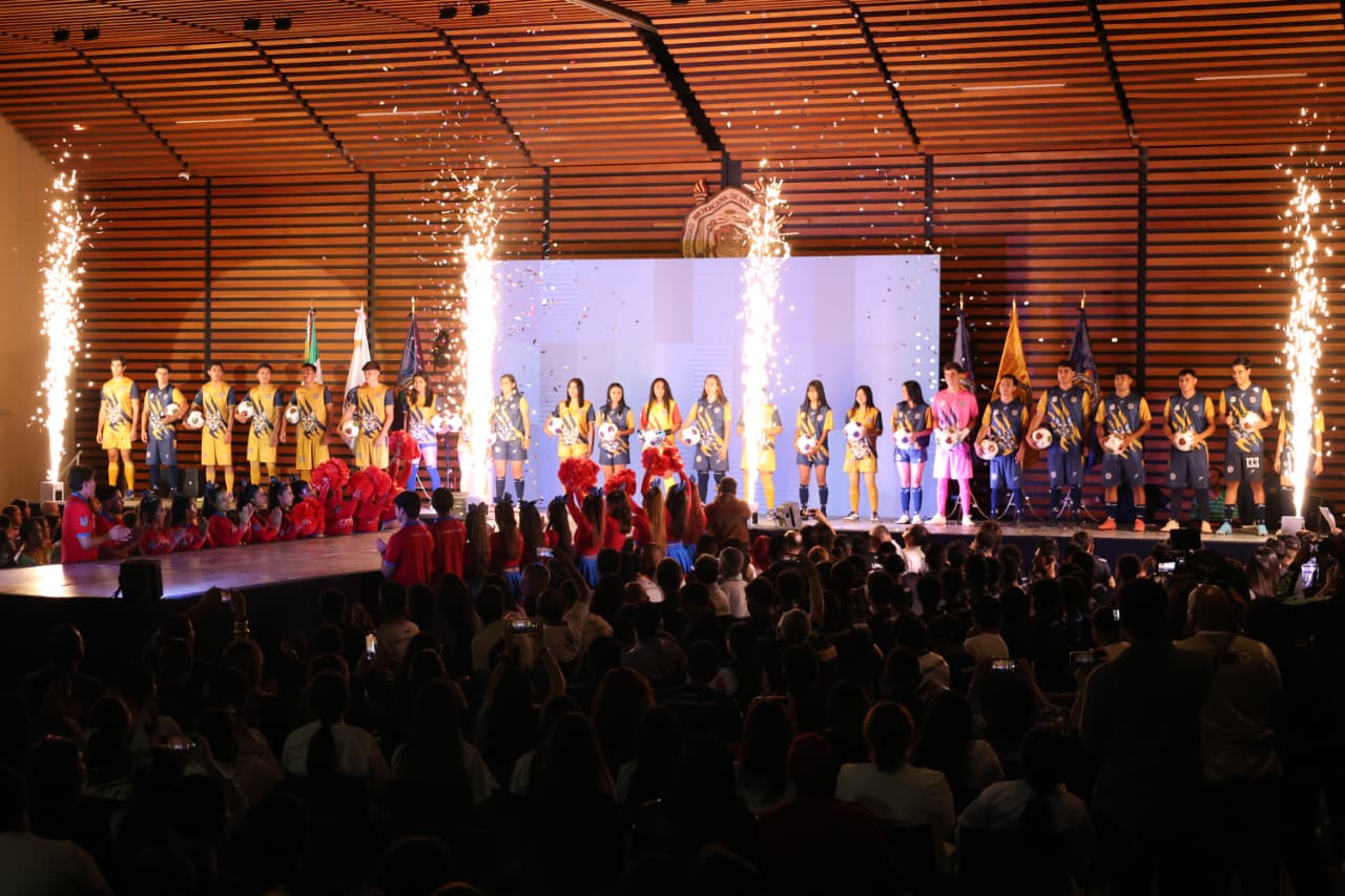 Con espectacular evento, Atlético Morelia-UMSNH presenta sus equipos para la Liga TDP y sus nuevos jerseys Con espectacular evento, Atlético Morelia-UMSNH presenta sus equipos para la Liga TDP y sus nuevos jerseys