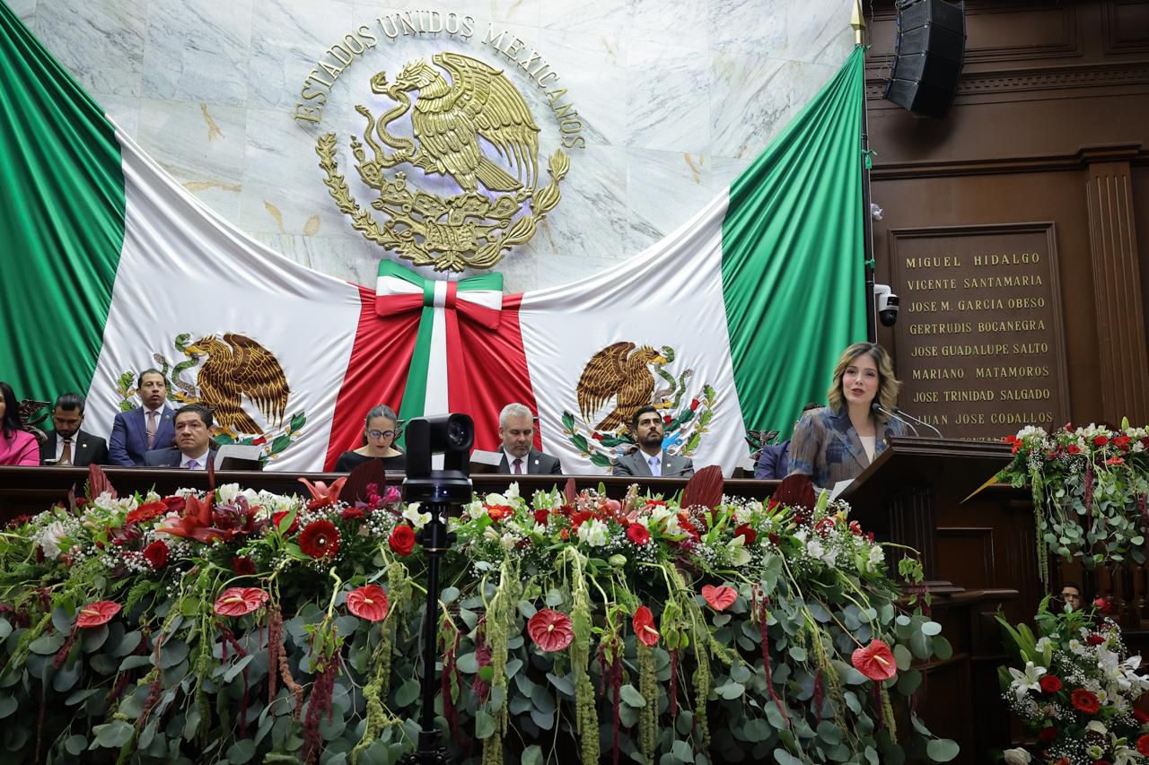 Durante Cuarto Informe de Gobierno, convoca Brissa Arroyo a vencer juntos los desafíos de Michoacán Durante Cuarto Informe de Gobierno, convoca Brissa Arroyo a vencer juntos los desafíos de Michoacán