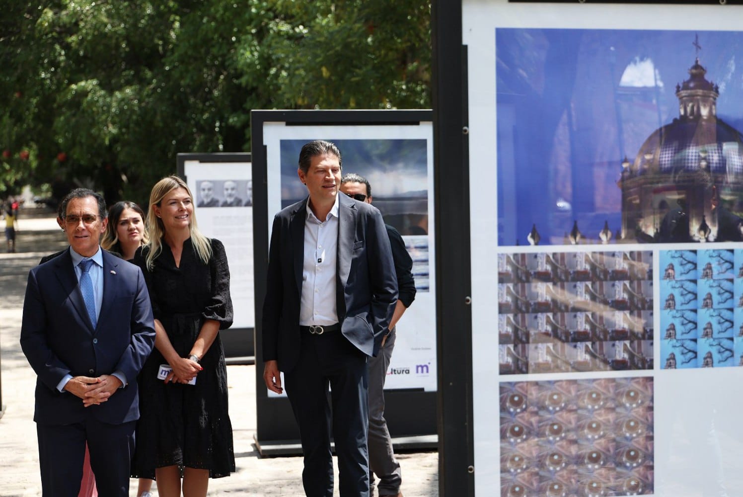 Alfonso Martínez inaugura exposición dedicada a José Saramago, en el marco de la FILLM 2025 Alfonso Martínez inaugura exposición dedicada a José Saramago, en el marco de la FILLM 2025