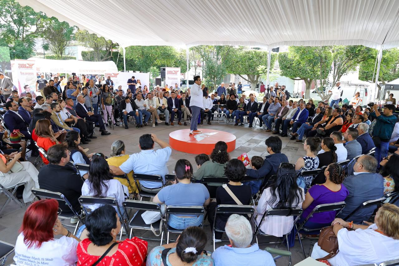 Toño Carreño presentó su primer informe ciudadano