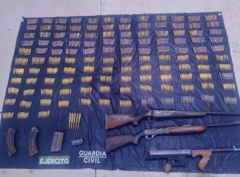 SSP y Defensa aseguran vehículo y tres armas largas en Buenavista SSP y Defensa aseguran vehículo y tres armas largas en Buenavista