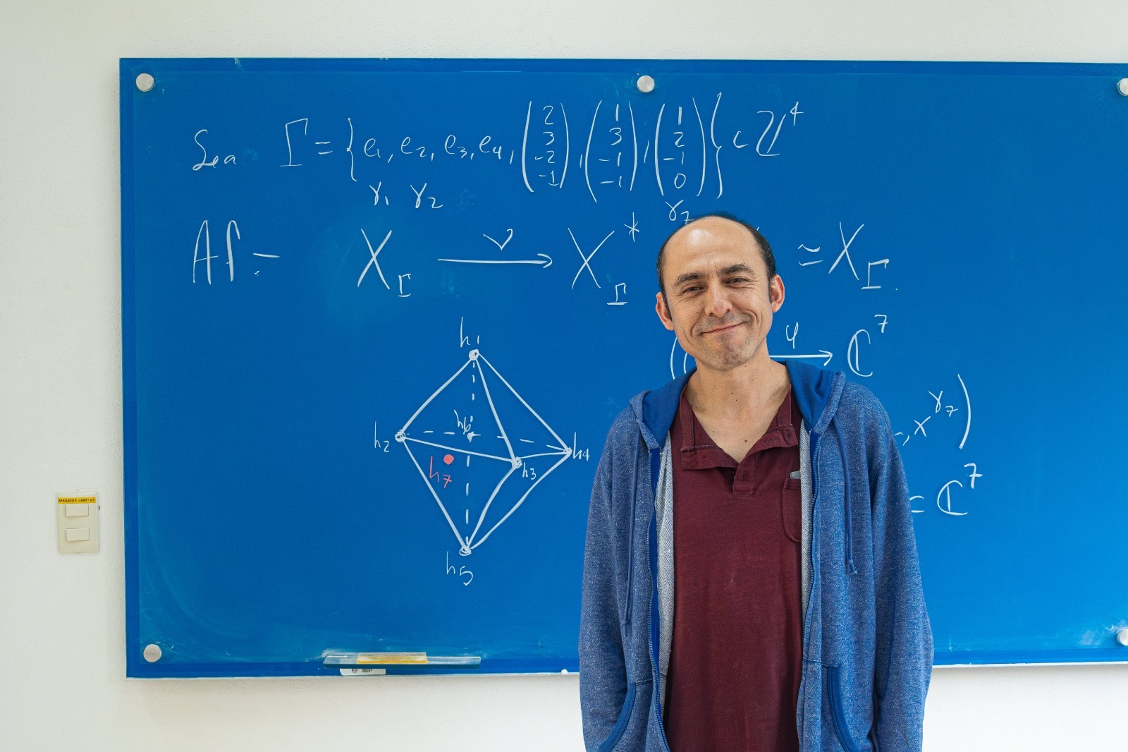Investigadores de la UNAM Morelia y de universidades de Chile logran resolver conjetura matemática de Premio Nobel