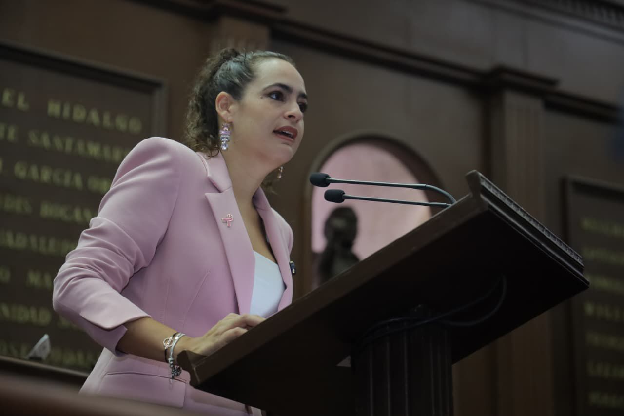 Presenta Sandra Arreola Ruiz “Ley Nicole” para prohibir cirugías estéticas en menores de edad Presenta Sandra Arreola Ruiz “Ley Nicole” para prohibir cirugías estéticas en menores de edad