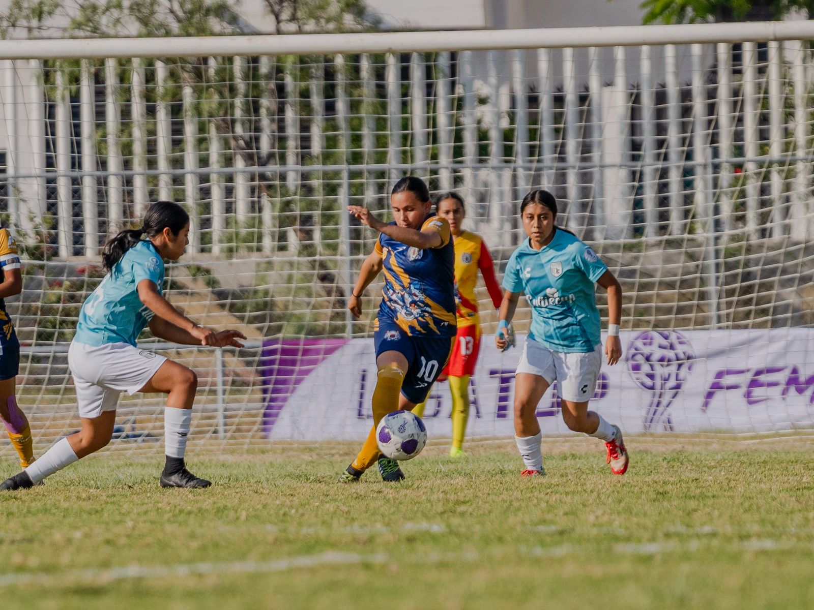 Atlético Morelia-UMSNH Femenil le quitó el invicto a Magos Unión Deportiva