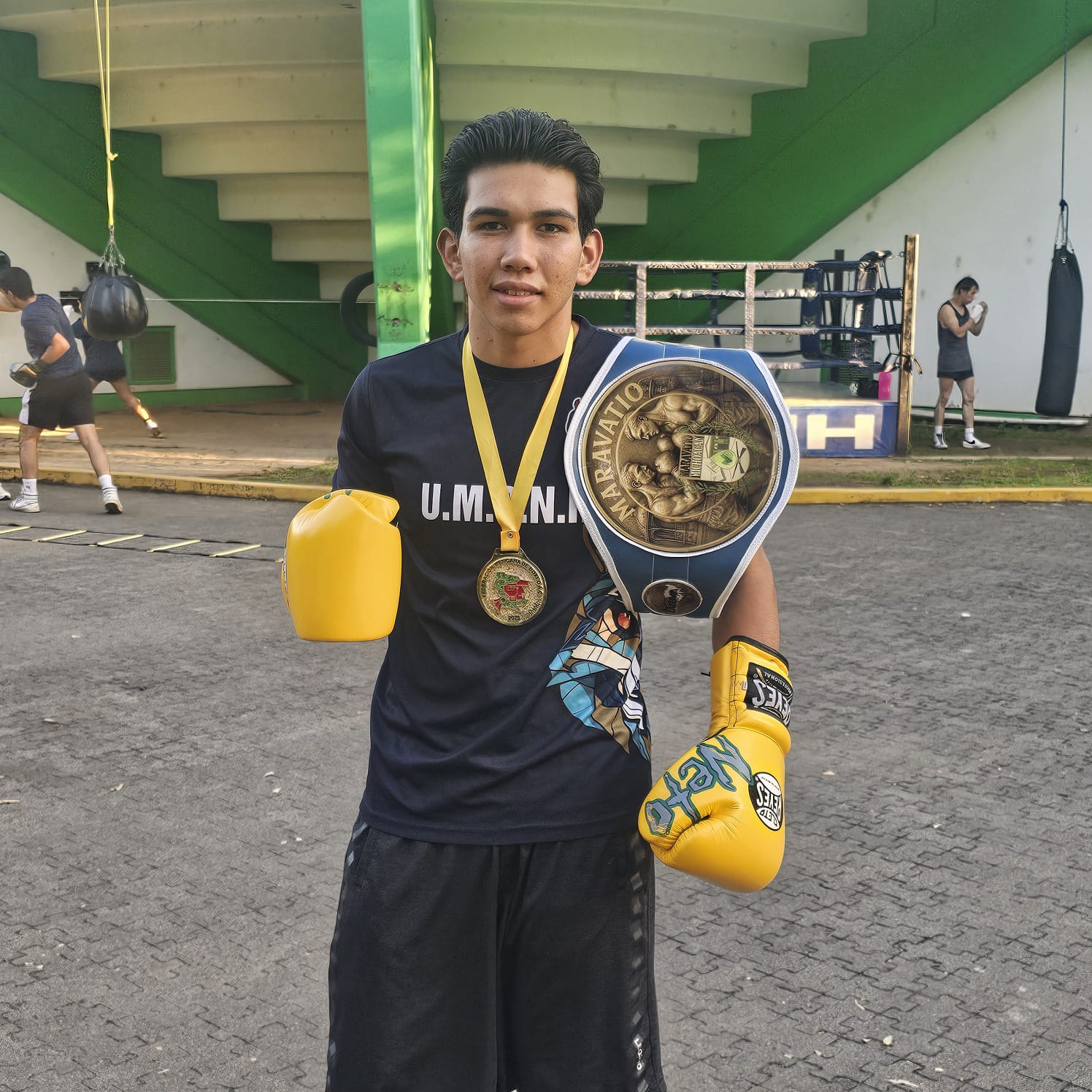 Ernesto Gómez, boxeador nicolaita gana Oro en Festival Olímpico