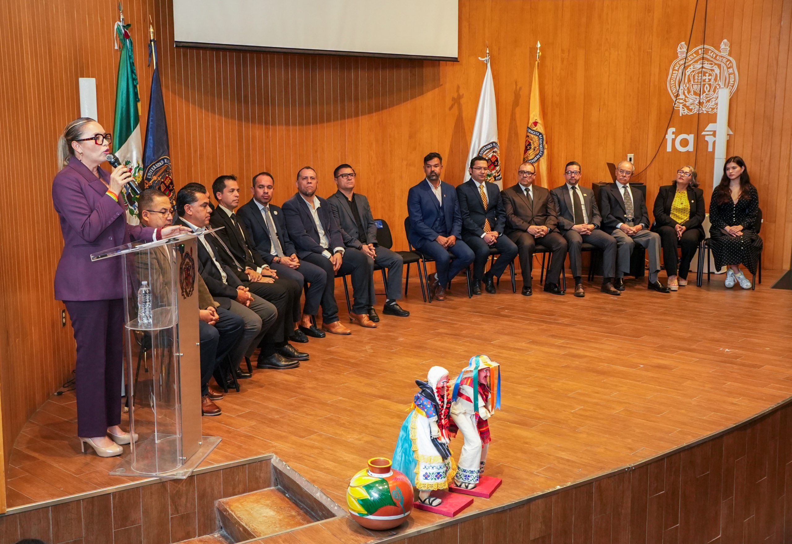 La UMSNH ha generado revoluciones, ha levantado la voz ante las injusticias, pero no genera violencia: Yarabí Ávila