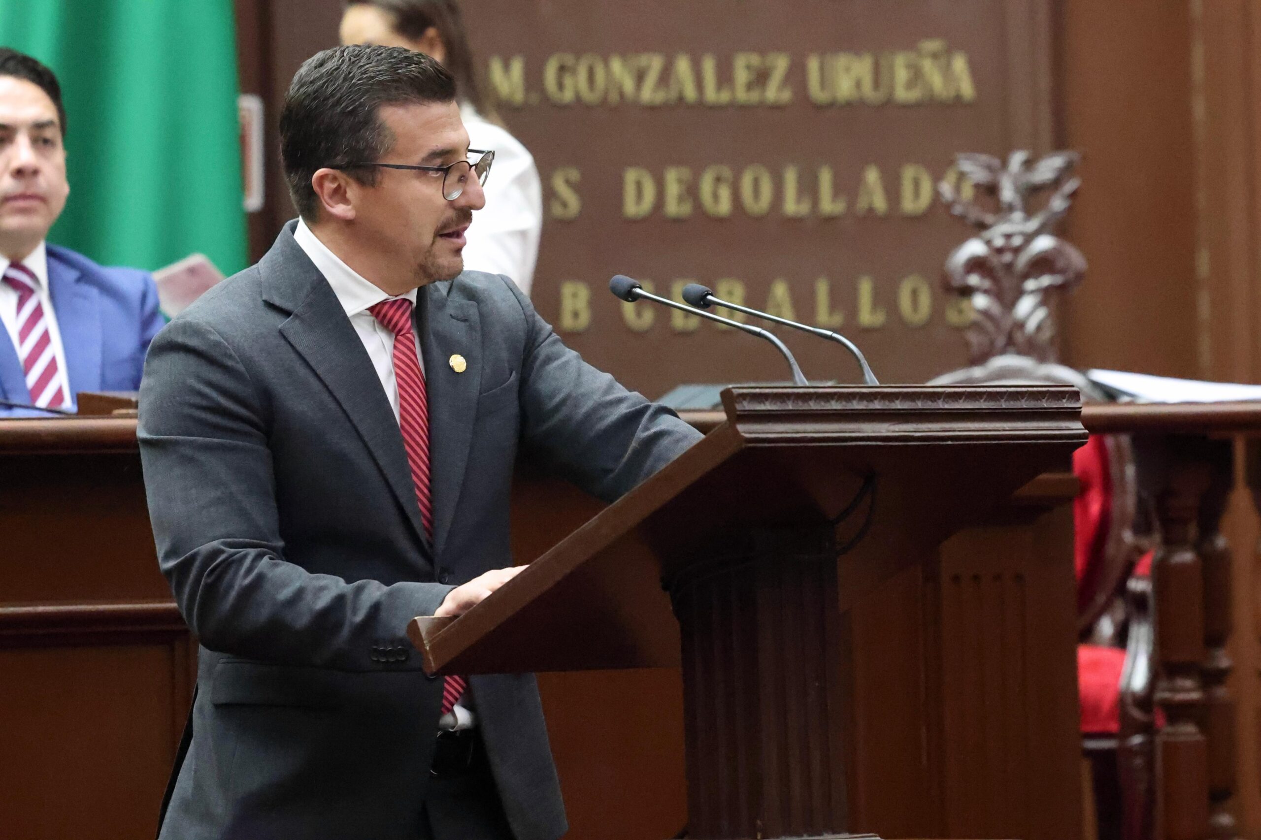 Michoacán avanza en la regulación de plataformas digitales de hospedaje: Toño Mendoza