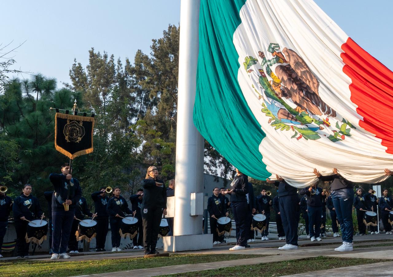 Con fortaleza y unidad, UMSNH conmemora el 115 aniversario del inicio de la Revolución Mexicana
