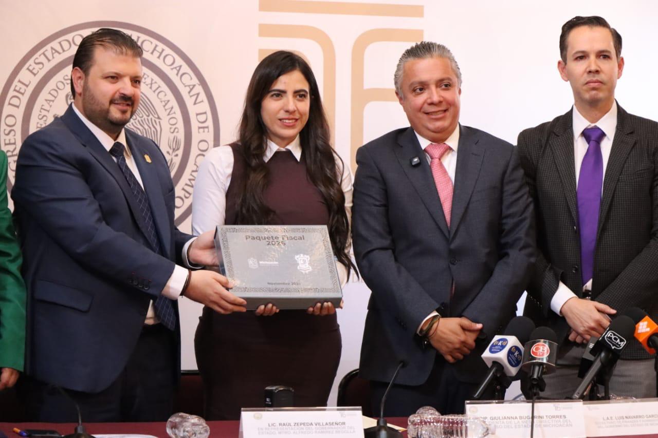 ”Cuidaremos que presupuesto se ejerza con responsabilidad”, resalta Presidenta del Congreso al recibir Paquete Fiscal 2026 ”Cuidaremos que presupuesto se ejerza con responsabilidad”, resalta Presidenta del Congreso al recibir Paquete Fiscal 2026