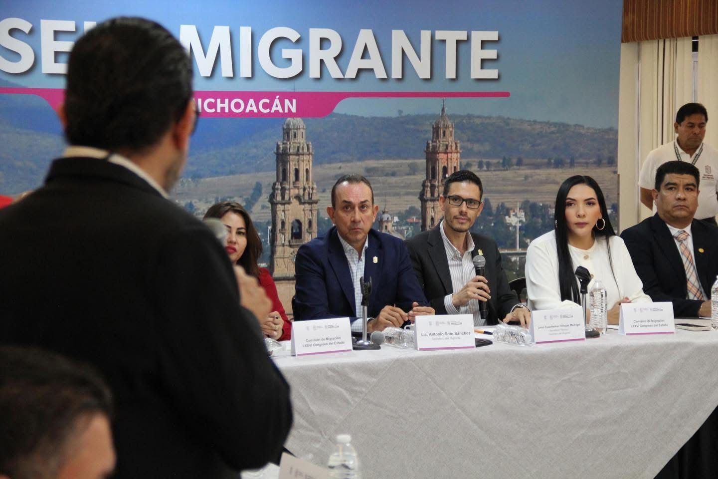 Adriana Campos reitera apoyo legislativo a migrantes en la instalación del Consejo 2025-2028 Adriana Campos reitera apoyo legislativo a migrantes en la instalación del Consejo 2025-2028