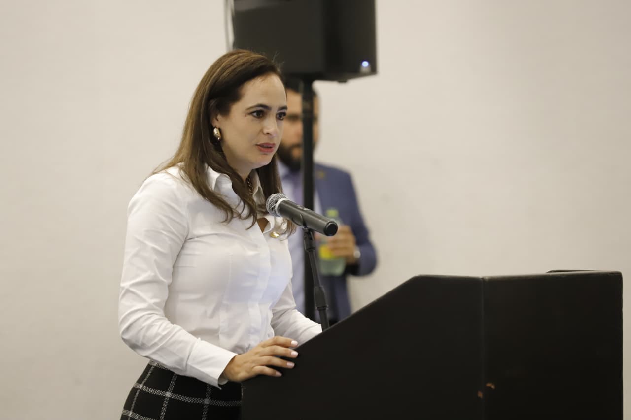 “Con ‘Ley Monse’ vamos contra la impunidad disfrazada de lealtad familiar en delitos graves”: Sandra Arreola “Con ‘Ley Monse’ vamos contra la impunidad disfrazada de lealtad familiar en delitos graves”: Sandra Arreola