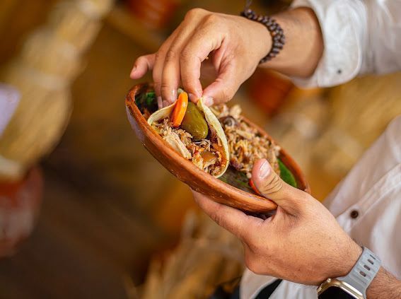 Sedeco e IMPI oficializan la marca de certificación “Carnitas de Michoacán”