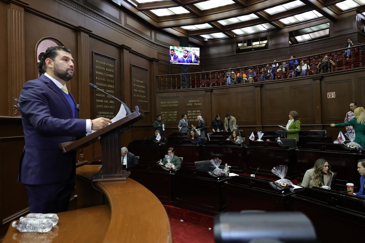 Octavio Ocampo plantea reforma para que todos los poderes y ayuntamientos apliquen protocolos contra acoso y hostigamiento sexual Octavio Ocampo plantea reforma para que todos los poderes y ayuntamientos apliquen protocolos contra acoso y hostigamiento sexual