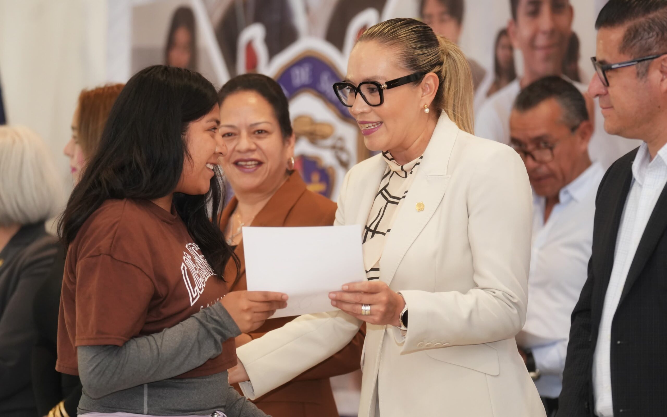 UMSNH no tiene competencia, programas educativos renovados y de calidad lo respaldan UMSNH no tiene competencia, programas educativos renovados y de calidad lo respaldan