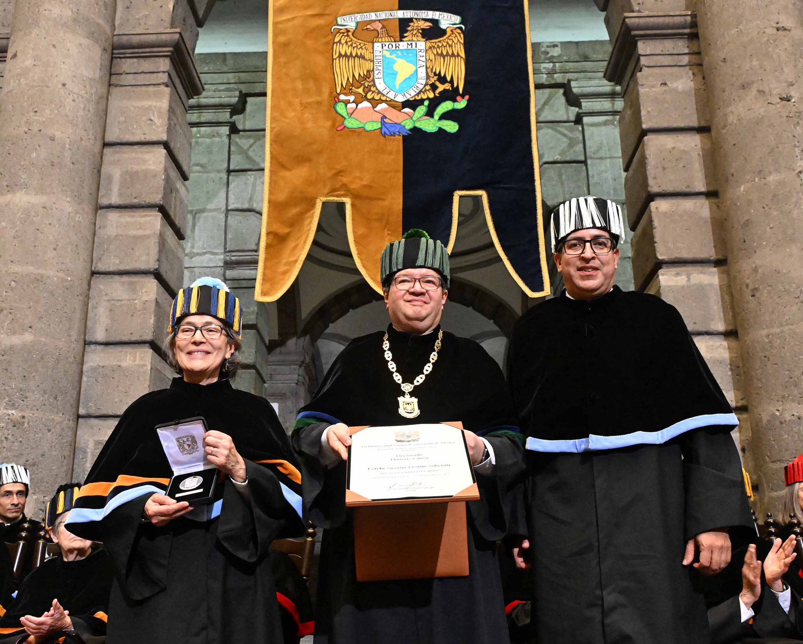 Susana Lizano de la UNAM Morelia recibió Doctorado Honoris Causa