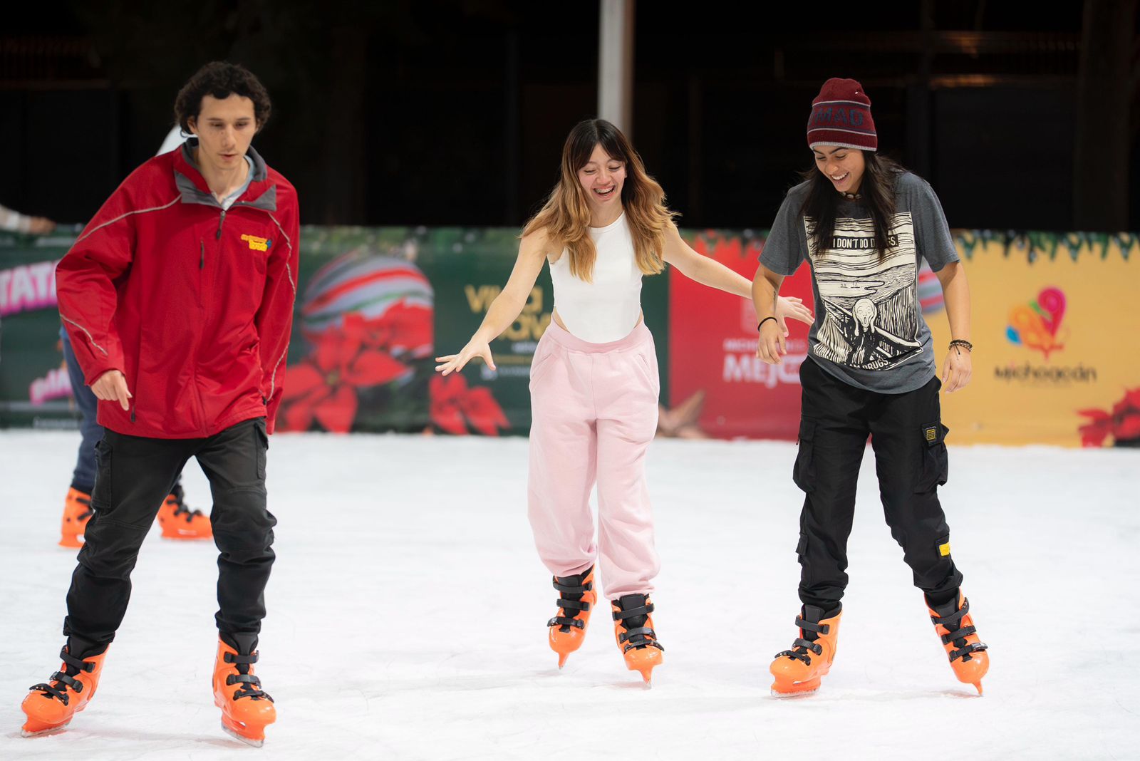 Este 24 de diciembre disfruta de la pista de hielo de Ceconexpo hasta las 15:00 horas: Sectur