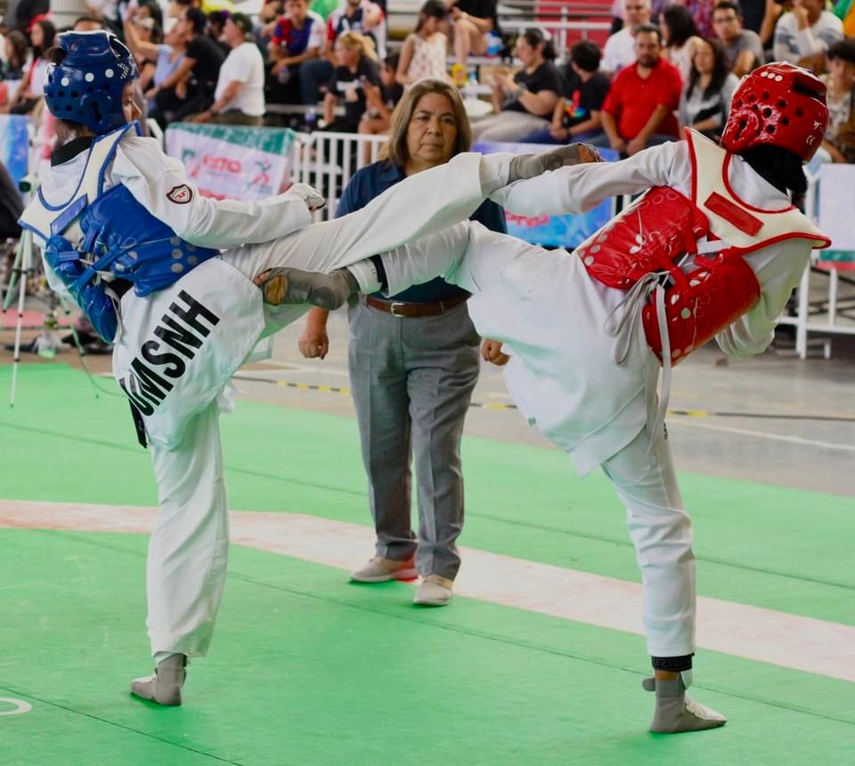 Taekwondoínes nicolaitas de talla mundial; estudiantes de la UMSNH compiten a nivel internacional