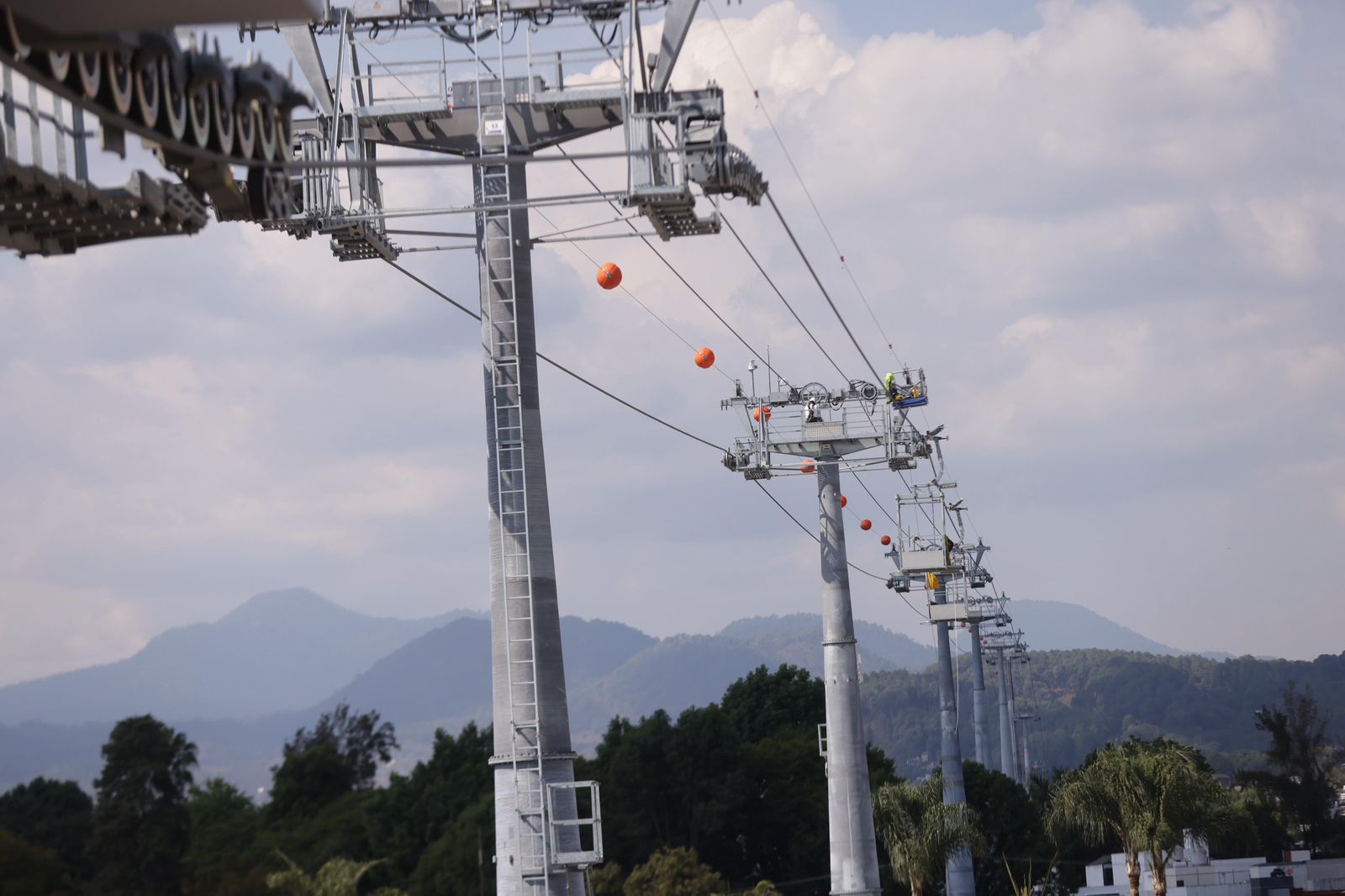 Teleférico de Uruapan inicia pruebas de funcionamiento la próxima semana: ARB Teleférico de Uruapan inicia pruebas de funcionamiento la próxima semana: ARB