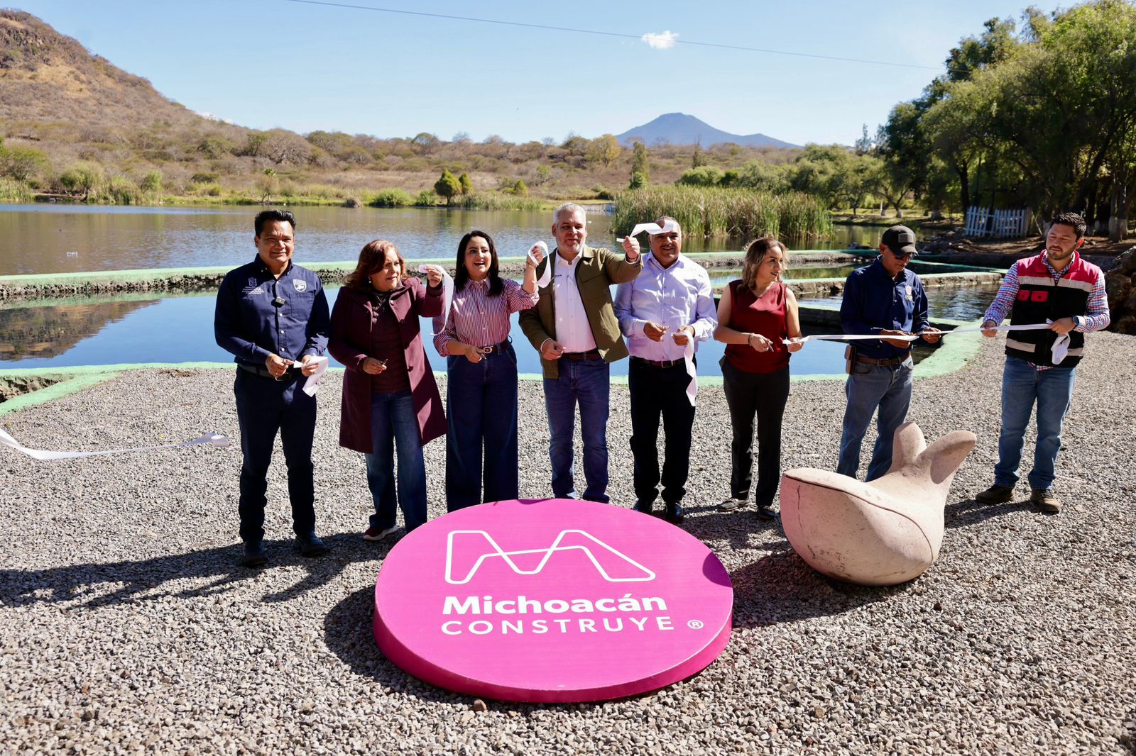 Con inversión de 30 mdp, familias de Jacona estrenan Parque Ecológico en presa La Luz: ARB Con inversión de 30 mdp, familias de Jacona estrenan Parque Ecológico en presa La Luz: ARB