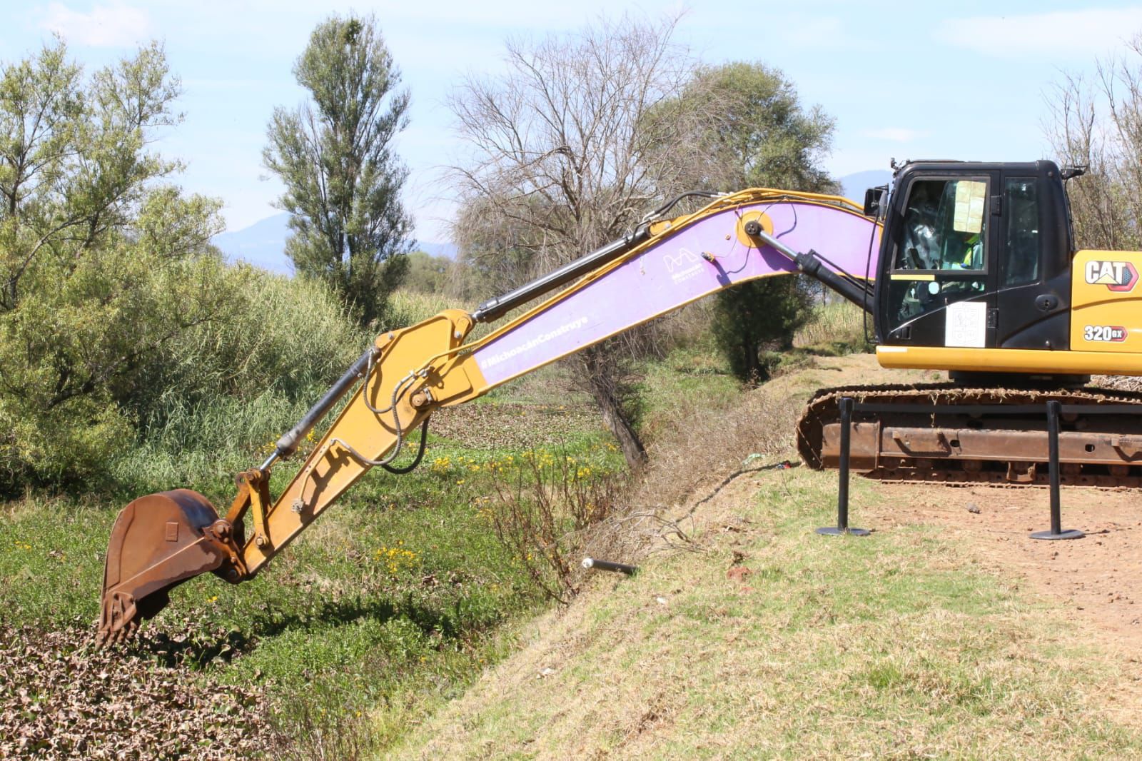 Arranca ARB trabajo anual de rescate y conservación del lago de Pátzcuaro