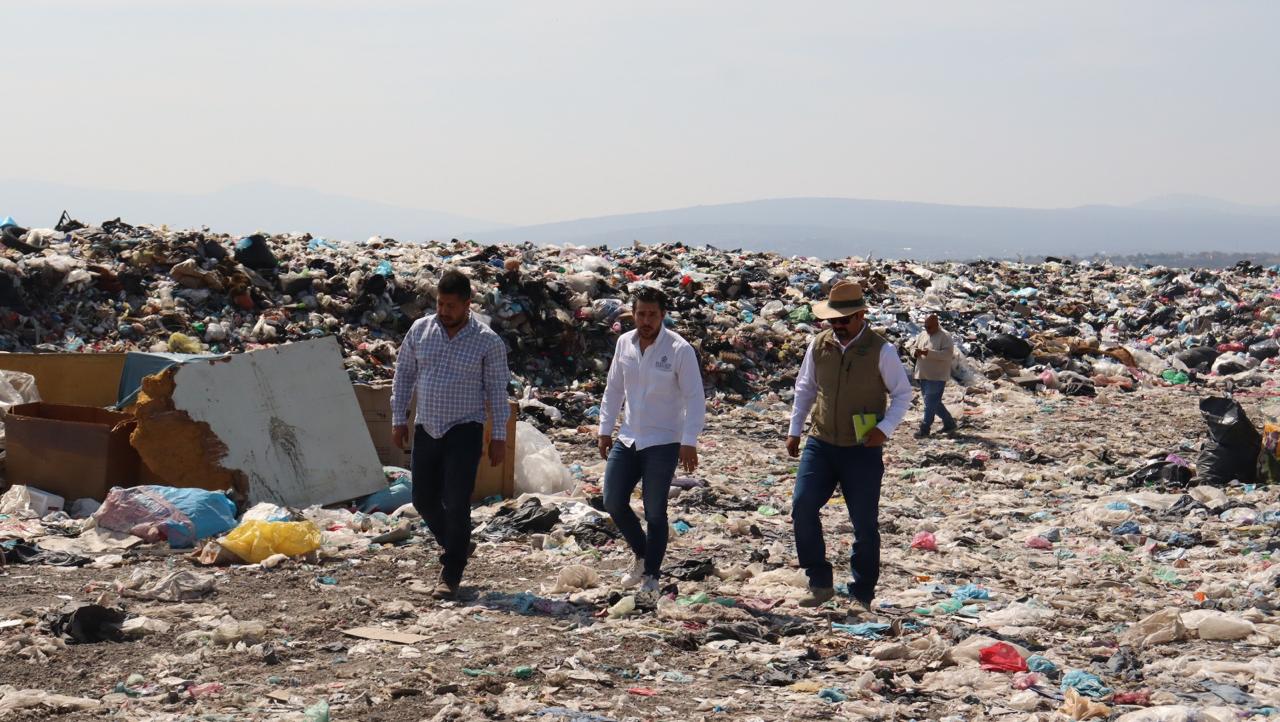 Proam inspecciona basureros para prevenir incendios en Michoacán