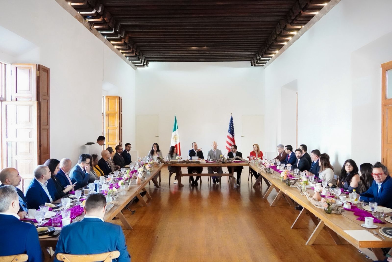 Michoacán fortalece lazos con Sacramento, California, para apoyar a la comunidad migrante