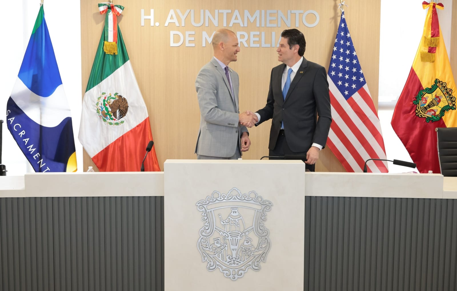 Morelia y Sacramento, firman hermanamiento; fortalecen lazos de amistad y cooperación