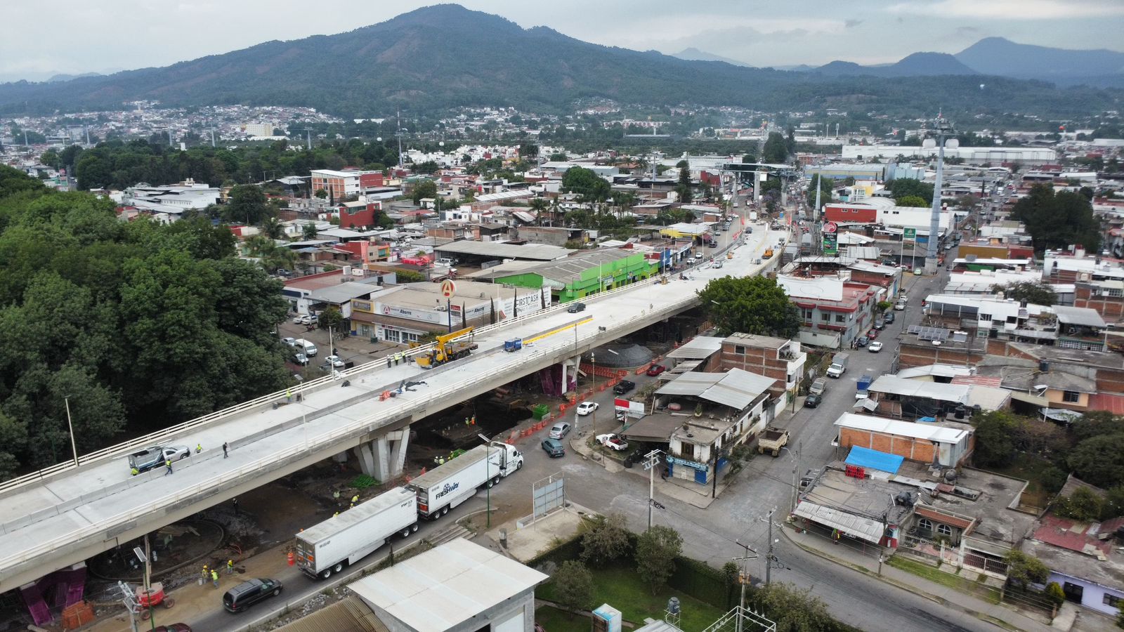 En 45 días concluirá el puente elevado “Paso La Hielera” de Uruapan: ARB