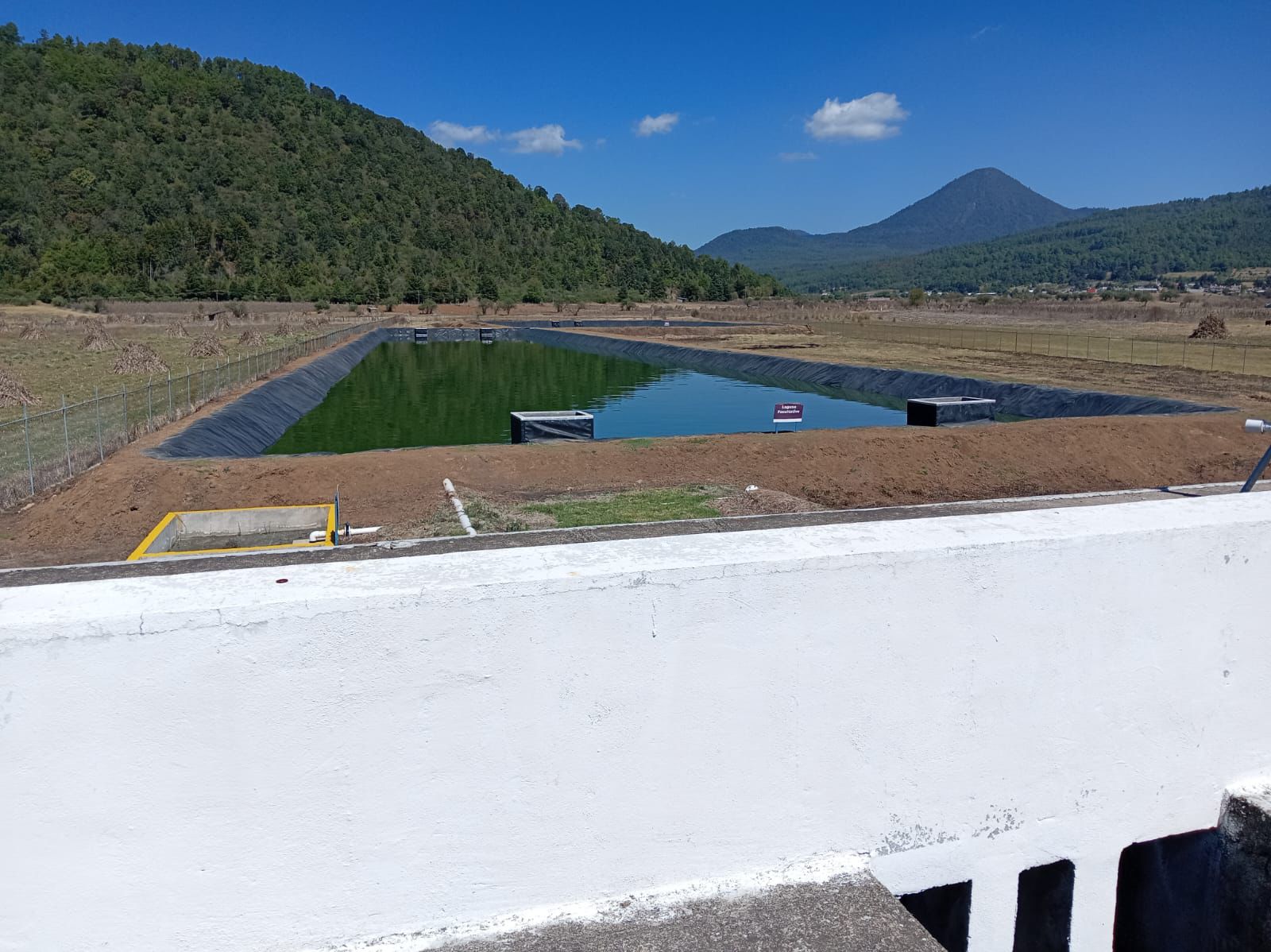 Ceac brinda asesoramiento a comunidad de Sevina para optimizar planta de aguas residuales