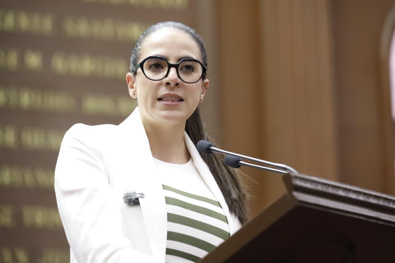 Presenta diputada Giulianna Bugarini, informe de actividades sobre su periodo al frente del Poder Legislativo. Presenta diputada Giulianna Bugarini, informe de actividades sobre su periodo al frente del Poder Legislativo.