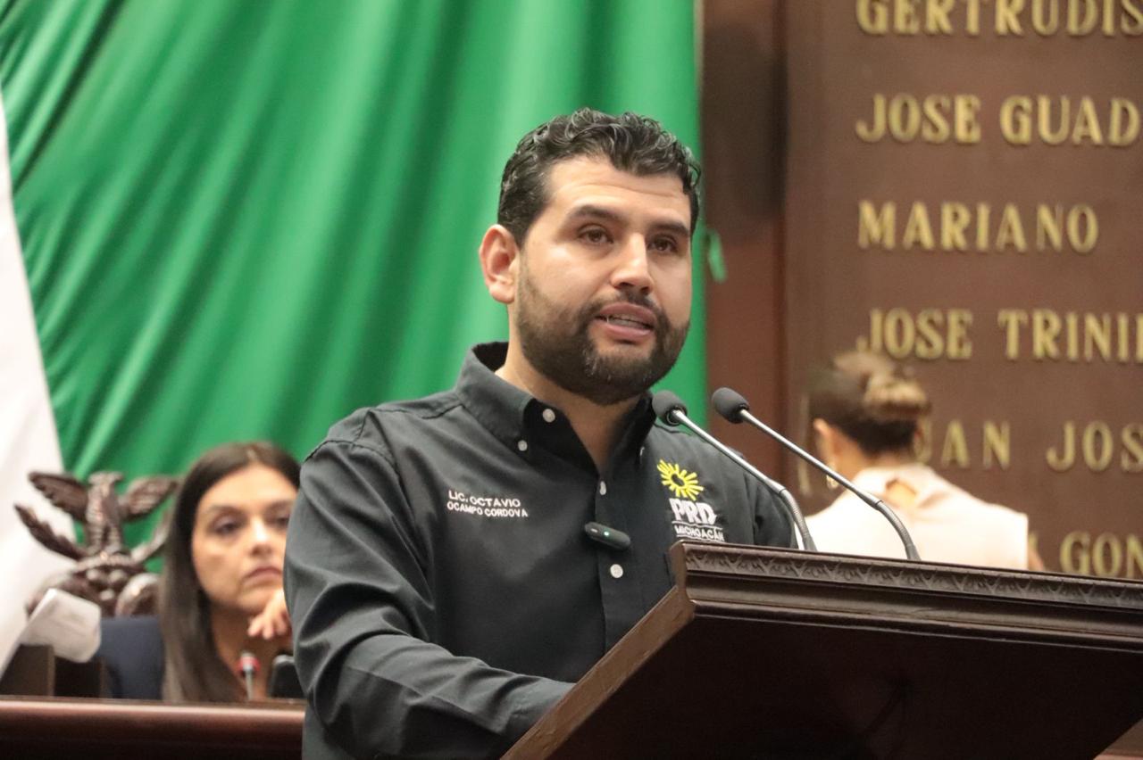 Octavio Ocampo presentó iniciativa para incorporar voto electrónico en procesos comiciales Octavio Ocampo presentó iniciativa para incorporar voto electrónico en procesos comiciales